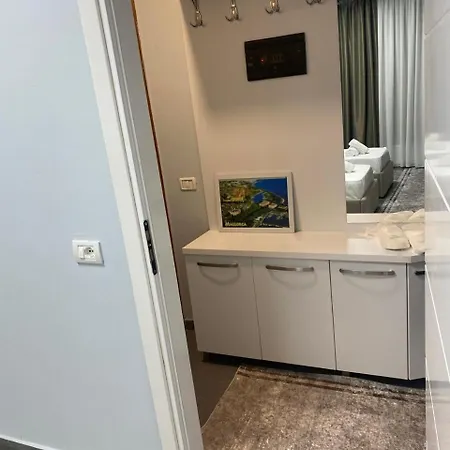 Apartment Center